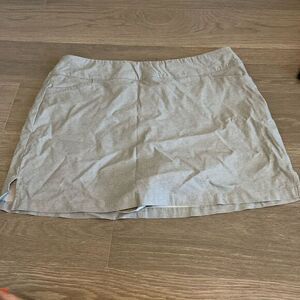 Grey Lady Hagen golf skort size XXL, in excellent condition